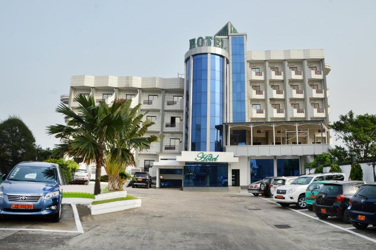 Hotel Vallée Des Princes Douala Exterior foto